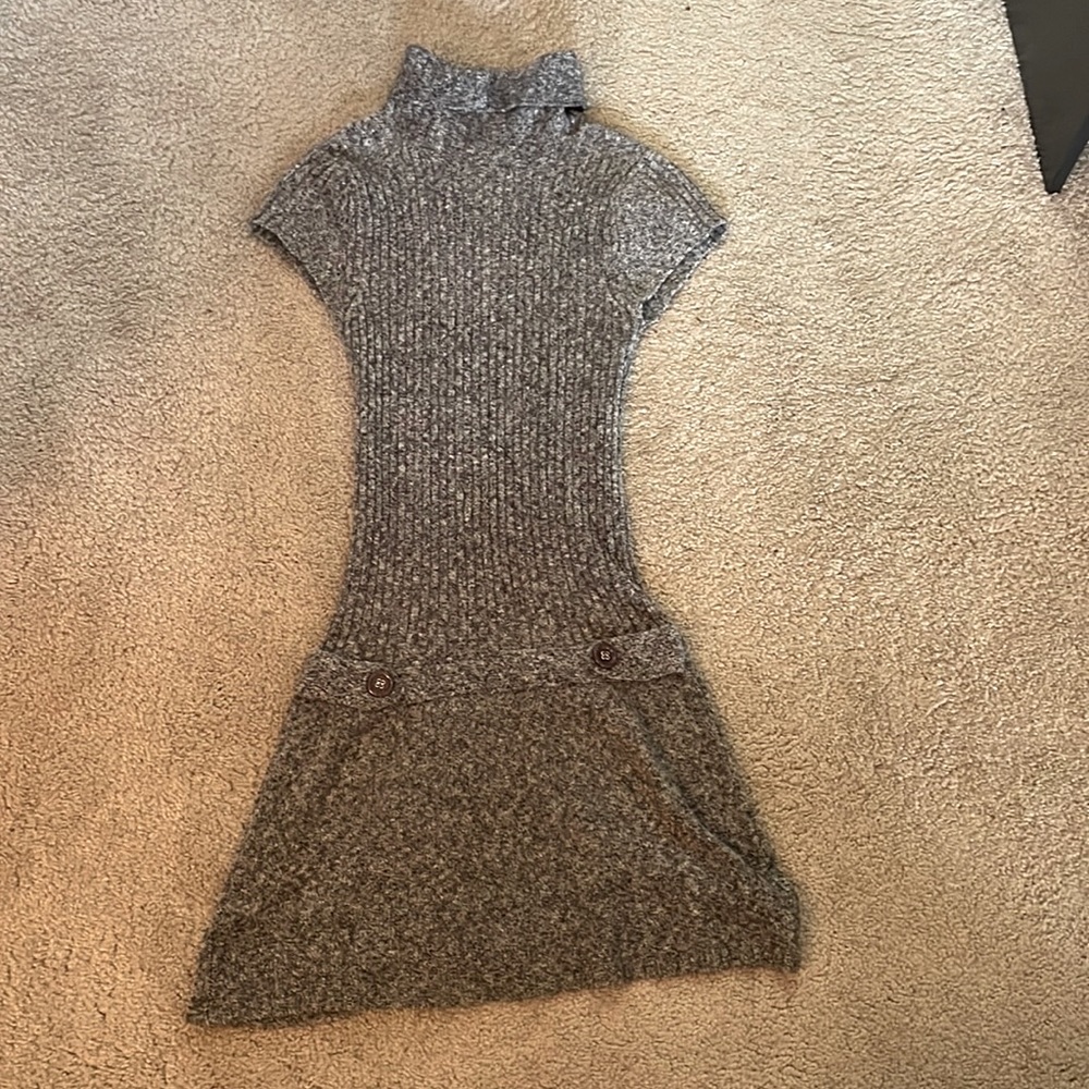 Women’s short sleeve sweater dress. Stretchy and soft.
